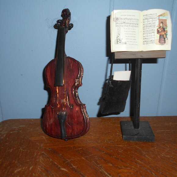 Seated Wooden Doll Playing Base Fiddle & Music Stand - Picture 4 of 5